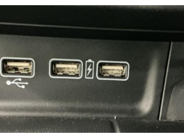 N-WGNカスタム Lホンダセンシング ナビ Rカメラ ブルートゥース フルセグ クリソナ ETC付き ブレーキサポート ECON 整備記録簿 スマ-トキ- エアコン バックカメラ LEDヘッド オートクルーズ USB接続 DVD 盗難防止(20枚目)