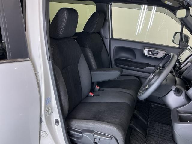 N-WGNカスタム Lホンダセンシング ナビ Rカメラ ブルートゥース フルセグ クリソナ ETC付き ブレーキサポート ECON 整備記録簿 スマ-トキ- エアコン バックカメラ LEDヘッド オートクルーズ USB接続 DVD 盗難防止(23枚目)