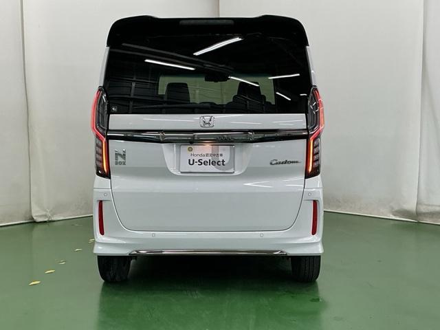 N-BOXカスタム L ナビ Rカメラ ブルートゥース フルセグTV 両席電動スライドドア Pソナー サイドエアバッグ Aストップ シートヒータ ベンチシート 点検記録簿 キーフリーシステム LEDライト リアカメ AC(10枚目)