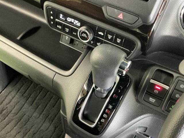 N-BOXカスタム L ナビ Rカメラ ブルートゥース フルセグTV 両席電動スライドドア Pソナー サイドエアバッグ Aストップ シートヒータ ベンチシート 点検記録簿 キーフリーシステム LEDライト リアカメ AC(18枚目)