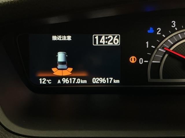 N-BOXカスタム L ナビ Rカメラ ブルートゥース フルセグTV 両席電動スライドドア Pソナー サイドエアバッグ Aストップ シートヒータ ベンチシート 点検記録簿 キーフリーシステム LEDライト リアカメ AC(23枚目)