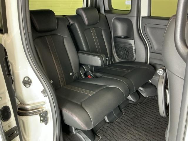 N-BOXカスタム L ナビ Rカメラ ブルートゥース フルセグTV 両席電動スライドドア Pソナー サイドエアバッグ Aストップ シートヒータ ベンチシート 点検記録簿 キーフリーシステム LEDライト リアカメ AC(25枚目)