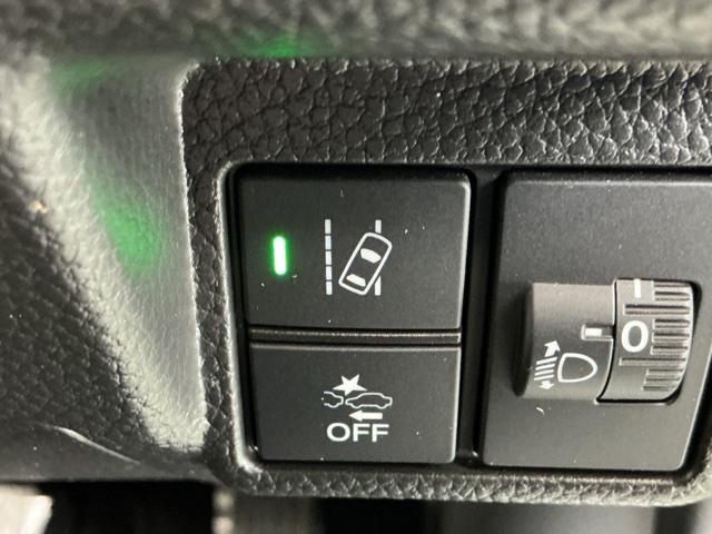 N-BOXカスタム L ナビ Rカメラ ブルートゥース フルセグTV 両席電動スライドドア Pソナー サイドエアバッグ Aストップ シートヒータ ベンチシート 点検記録簿 キーフリーシステム LEDライト リアカメ AC(30枚目)