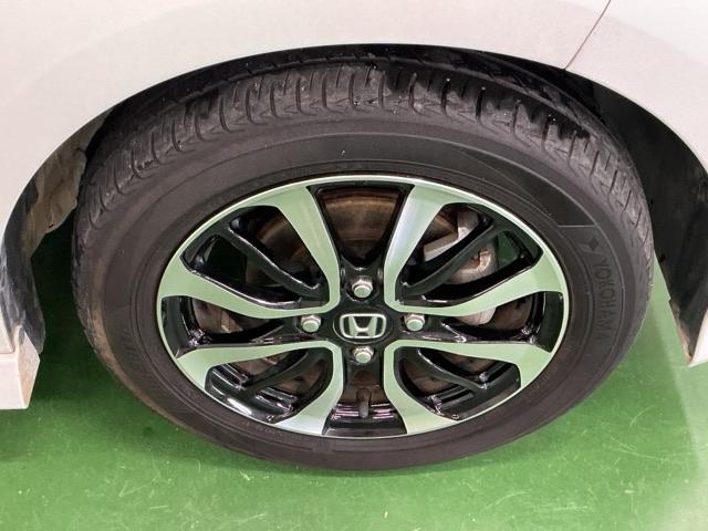 N-BOXカスタム L ナビ Rカメラ ブルートゥース フルセグTV 両席電動スライドドア Pソナー サイドエアバッグ Aストップ シートヒータ ベンチシート 点検記録簿 キーフリーシステム LEDライト リアカメ AC(36枚目)