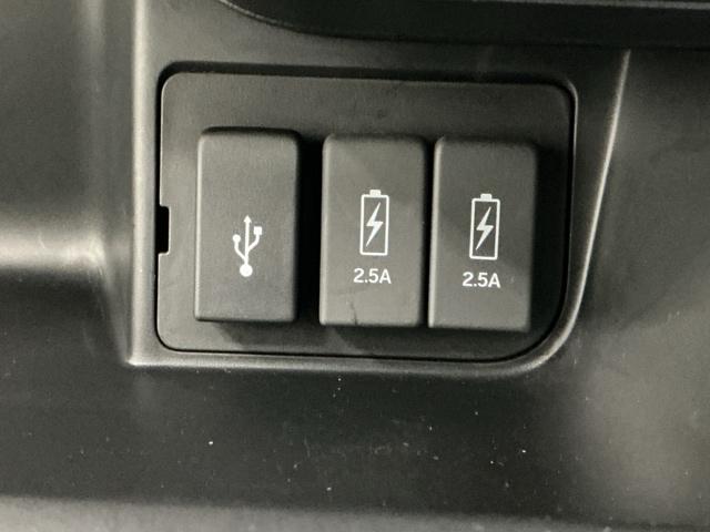 N-BOXカスタム L ナビ Rカメラ ブルートゥース フルセグTV 両席電動スライドドア Pソナー サイドエアバッグ Aストップ シートヒータ ベンチシート 点検記録簿 キーフリーシステム LEDライト リアカメ AC(53枚目)