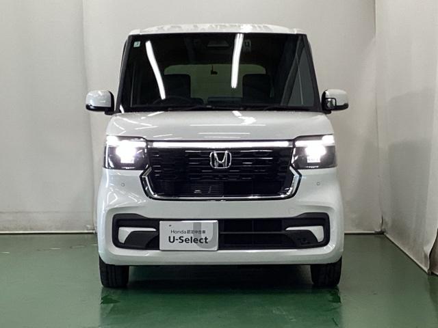 Ｎ－ＢＯＸカスタム ベースグレード　ドラレコ　ナビ　Ｒカメラ　ブルートゥース　ＵＳＢ接続　ＣＭＢＳ　Ｄレコ　ベンチシート　オートエアコン　スマートキ　ＬＥＤ　盗難防止装置　クルコン　ＥＴＣ　バックカメラ　フルセグＴＶ　パワーステアリング（6枚目）