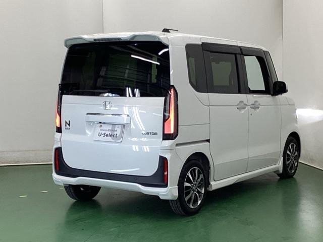 Ｎ－ＢＯＸカスタム ベースグレード　ドラレコ　ナビ　Ｒカメラ　ブルートゥース　ＵＳＢ接続　ＣＭＢＳ　Ｄレコ　ベンチシート　オートエアコン　スマートキ　ＬＥＤ　盗難防止装置　クルコン　ＥＴＣ　バックカメラ　フルセグＴＶ　パワーステアリング（9枚目）