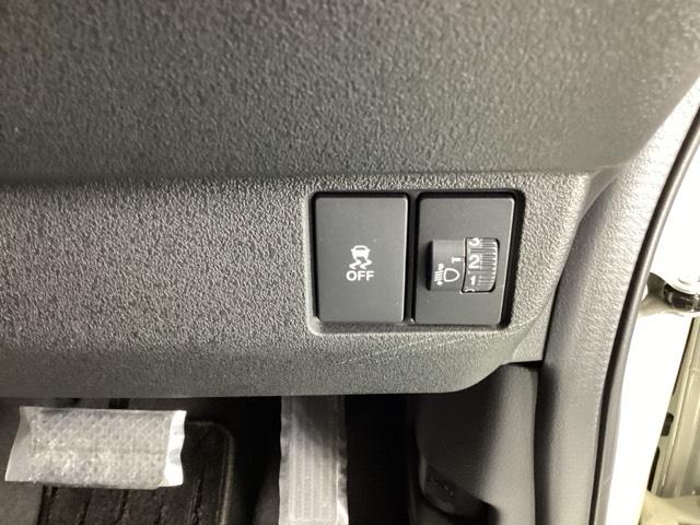 Ｎ－ＢＯＸカスタム ベースグレード　ドラレコ　ナビ　Ｒカメラ　ブルートゥース　ＵＳＢ接続　ＣＭＢＳ　Ｄレコ　ベンチシート　オートエアコン　スマートキ　ＬＥＤ　盗難防止装置　クルコン　ＥＴＣ　バックカメラ　フルセグＴＶ　パワーステアリング（28枚目）