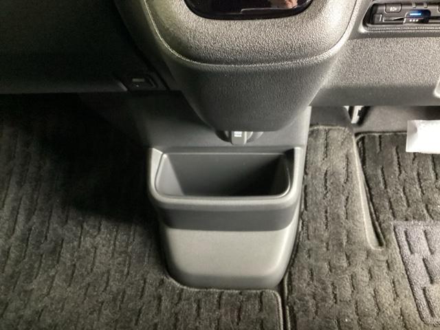 Ｎ－ＢＯＸカスタム ベースグレード　ドラレコ　ナビ　Ｒカメラ　ブルートゥース　ＵＳＢ接続　ＣＭＢＳ　Ｄレコ　ベンチシート　オートエアコン　スマートキ　ＬＥＤ　盗難防止装置　クルコン　ＥＴＣ　バックカメラ　フルセグＴＶ　パワーステアリング（53枚目）