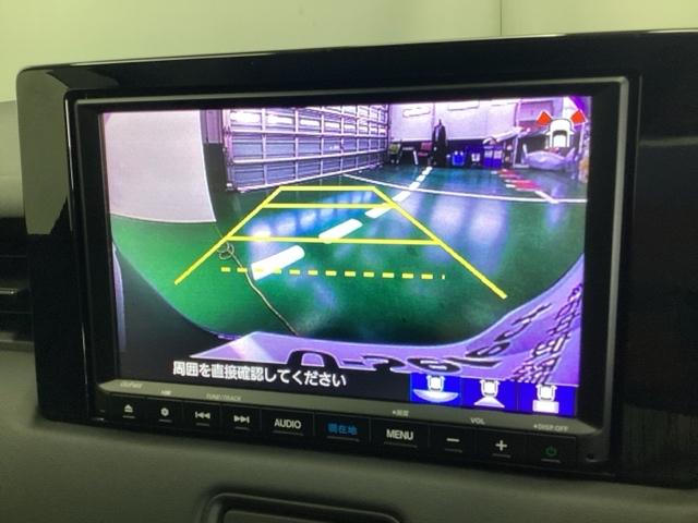 ヴェゼル ｅ：ＨＥＶＸ　ナビ　Ｒカメラ　ブルートゥース　フルセグＴＶ　前後障害物センサー　ＡＡＣ　イモビライザー　スマ－トキ－　誤発進抑制　ＰＷ　リアカメラ　クルコン　ＥＳＣ　ＥＴＣ装備　キーフリー　ＬＥＤヘッドランプ　ＰＳ（12枚目）