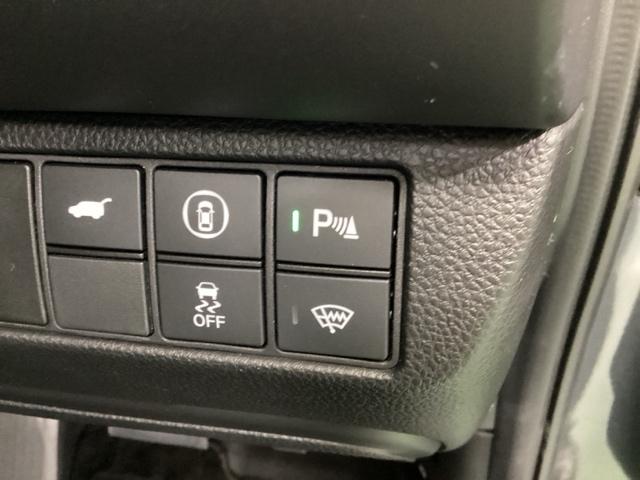 ヴェゼル ｅ：ＨＥＶＺ　ドラレコ　ナビ　Ｒカメラ　ブルートゥース　衝突回避支援ブレーキ機能　スマキ　Ｐトランク　フルオートエアコン　Ｄレコ　エアバッグ　両席エアバック　パワーウィンドウ　ＬＥＤランプ　ソナー　クルーズＣ（17枚目）