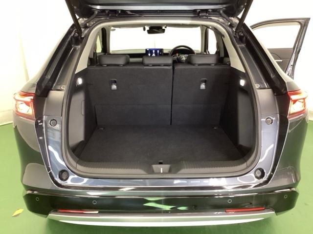 ヴェゼル ｅ：ＨＥＶＺ　ドラレコ　ナビ　Ｒカメラ　ブルートゥース　衝突回避支援ブレーキ機能　スマキ　Ｐトランク　フルオートエアコン　Ｄレコ　エアバッグ　両席エアバック　パワーウィンドウ　ＬＥＤランプ　ソナー　クルーズＣ（30枚目）