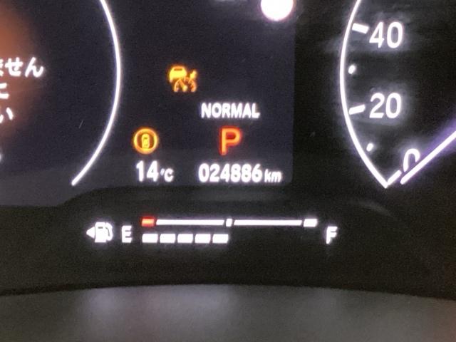 ヴェゼル ｅ：ＨＥＶＺ　ドラレコ　ナビ　Ｒカメラ　ブルートゥース　衝突回避支援ブレーキ機能　スマキ　Ｐトランク　フルオートエアコン　Ｄレコ　エアバッグ　両席エアバック　パワーウィンドウ　ＬＥＤランプ　ソナー　クルーズＣ（34枚目）