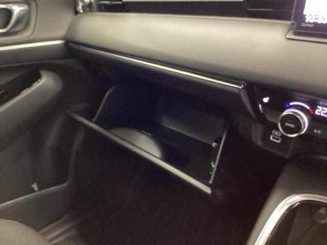 ヴェゼル ｅ：ＨＥＶＺ　ドラレコ　ナビ　Ｒカメラ　ブルートゥース　衝突回避支援ブレーキ機能　スマキ　Ｐトランク　フルオートエアコン　Ｄレコ　エアバッグ　両席エアバック　パワーウィンドウ　ＬＥＤランプ　ソナー　クルーズＣ（51枚目）