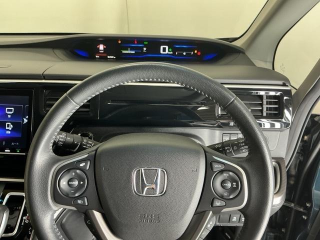 ステップワゴンスパーダ スパーダハイブリッドＧホンダセンシング　ドラレコ　ナビ　Ｒカメラ　ブルートゥース　ＣＭＢＳ　リヤカメラ　スマキー　Ａストップ　ＥＳＣ　ＵＳＢ入力　両側自動ドア　オートエアコン　カーテンエアバッグ　ＬＥＤヘッドライト　クルーズコントロール（23枚目）