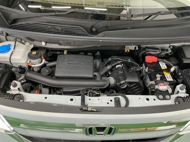 �G���W�����[�������ꂢ�ɃN���[�j���O���Ă��܂��A���ꂢ�ȃG���W�������炱�����J�ȃ����e�i���X���s���͂��܂�