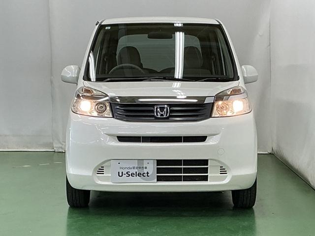 ライフ Ｇ　バックモニター＋ＡＭ／ＦＭチューナー付ＣＤプレーヤー　両席エアバッグ　キーレス付き　Ｒカメ　ベンチ　前席パワーウィンドウ　運転席エアバック　ＡＢＳ　パワーステアリング　オートエアコン（6枚目）