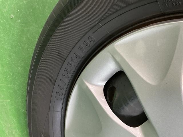 ライフ Ｇ　バックモニター＋ＡＭ／ＦＭチューナー付ＣＤプレーヤー　両席エアバッグ　キーレス付き　Ｒカメ　ベンチ　前席パワーウィンドウ　運転席エアバック　ＡＢＳ　パワーステアリング　オートエアコン（56枚目）