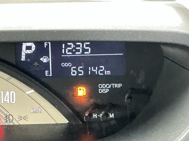 ムーヴキャンバス ＸブラックインテリアリミテッドＳＡＩＩＩ　ナビ　Ｒカメラ　ブルートゥース　フルセグ　セキュリティアラーム　地デジ　サイドエアバック　横滑り防止装置　オートエアコン　両側パワースライドドア　ベンチシート　アイドリングストップ　キーフリー　ＡＢＳ（26枚目）