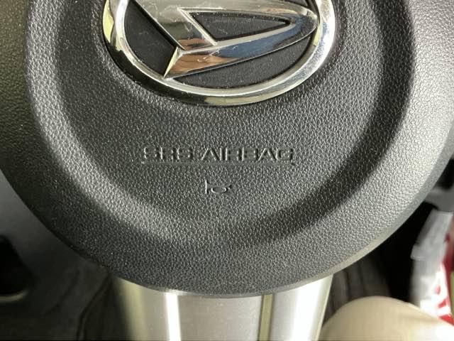 ムーヴキャンバス ＸブラックインテリアリミテッドＳＡＩＩＩ　ナビ　Ｒカメラ　ブルートゥース　フルセグ　セキュリティアラーム　地デジ　サイドエアバック　横滑り防止装置　オートエアコン　両側パワースライドドア　ベンチシート　アイドリングストップ　キーフリー　ＡＢＳ（38枚目）