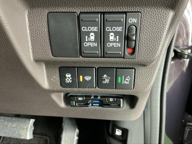 �^�]�Ȃ��瑀�삵�₷���e��X�C�b�`