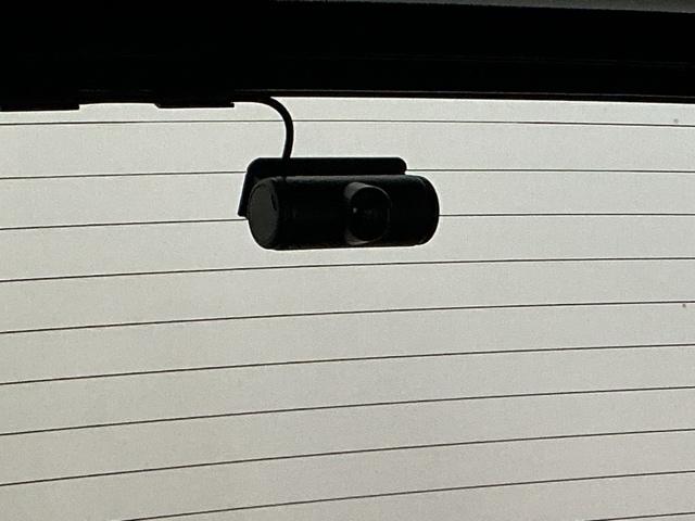 フリードハイブリッド ハイブリッド・Ｇブラックスタイル　ドラレコ　ナビ　Ｒカメラ　ブルートゥース　Ｗ電動ドア　衝突軽減ブレーキ　オートクルーズコントロール　ドライブレコーダー　シートヒータ　盗難防止装置　キーフリー　３列シート　ＬＥＤヘッドランプ　フルセグ（14枚目）