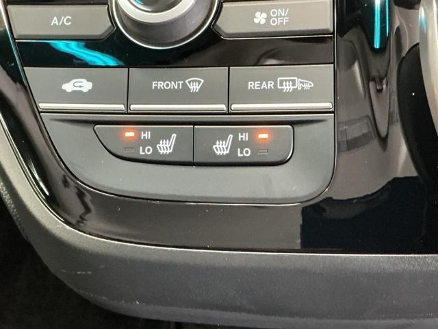 フリードハイブリッド ハイブリッド・Ｇブラックスタイル　ドラレコ　ナビ　Ｒカメラ　ブルートゥース　Ｗ電動ドア　衝突軽減ブレーキ　オートクルーズコントロール　ドライブレコーダー　シートヒータ　盗難防止装置　キーフリー　３列シート　ＬＥＤヘッドランプ　フルセグ（16枚目）