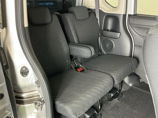 Ｎ－ＢＯＸカスタム Ｇ・Ａパッケージ　ナビ　Ｒカメラ　ブルートゥース　フルセグ　追突被害軽減ブレーキ　ｉストップ　サイドＳＲＳ　両側電動ドア　運転席エアバッグ　横滑り防止装置付き　地デジ　パワーウインドウ　ＤＶＤ　キーレス　記録簿有り（18枚目）