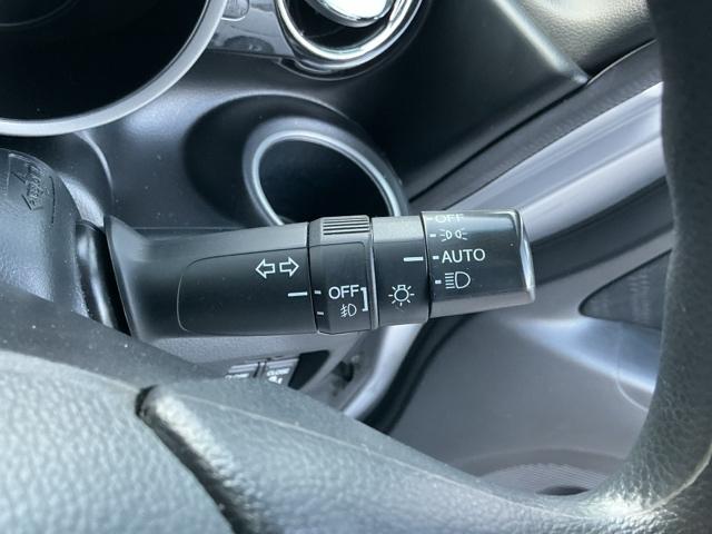 Ｎ－ＢＯＸカスタム Ｇ・Ａパッケージ　ナビ　Ｒカメラ　ブルートゥース　フルセグ　追突被害軽減ブレーキ　ｉストップ　サイドＳＲＳ　両側電動ドア　運転席エアバッグ　横滑り防止装置付き　地デジ　パワーウインドウ　ＤＶＤ　キーレス　記録簿有り（20枚目）