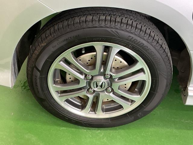 Ｎ－ＢＯＸカスタム Ｇ・Ａパッケージ　ナビ　Ｒカメラ　ブルートゥース　フルセグ　追突被害軽減ブレーキ　ｉストップ　サイドＳＲＳ　両側電動ドア　運転席エアバッグ　横滑り防止装置付き　地デジ　パワーウインドウ　ＤＶＤ　キーレス　記録簿有り（30枚目）