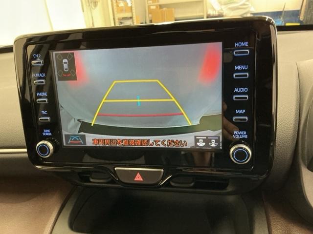 ヤリスクロス ハイブリッドＺ　ナビ　Ｒカメラ　ブルートゥース　フルセグ　インテリジェントキー　シ－トヒ－タ－　クリソナ　ＵＳＢ　ＬＥＤライト　リアカメラ　クルーズコントロール　整備記録簿　横滑り防止システム　電動シ－ト　パワステ（12枚目）