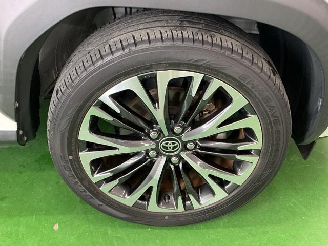 ヤリスクロス ハイブリッドＺ　ナビ　Ｒカメラ　ブルートゥース　フルセグ　インテリジェントキー　シ－トヒ－タ－　クリソナ　ＵＳＢ　ＬＥＤライト　リアカメラ　クルーズコントロール　整備記録簿　横滑り防止システム　電動シ－ト　パワステ（29枚目）