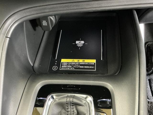 ヴェゼル ｅ：ＨＥＶＸ　ドラレコ　ナビ　Ｒカメラ　ブルートゥース　前後障害物センサー　ＡＡＣ　イモビライザー　スマ－トキ－　誤発進抑制　ＰＷ　リアカメラ　クルコン　ＥＳＣ　ＥＴＣ装備　キーフリー　ＬＥＤヘッドランプ　ＡＢＳ（21枚目）