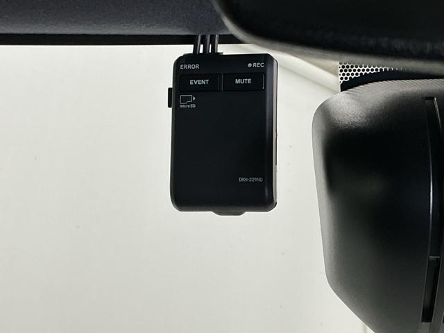 Ｎ－ＶＡＮ ｅ： ｅ：Ｌ４　ドラレコ　ナビ　Ｒカメラ　ブルートゥース　シートヒーター　オートライト　Ｂカメラ　ＥＴＣ　スマートキー　キーレス　コーナーセンサー　両スライドドア（13枚目）