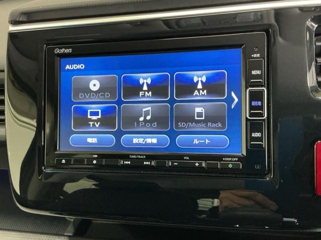 ステップワゴンスパーダ スパーダホンダセンシング　ナビ　Ｒカメラ　ブルートゥース　フルセグ　盗難防止　助手席エアバッグ　Ｗパワスラ　記録簿有　地デジ　ＬＥＤライト　横滑り防止システム　オートエアコン　リアカメラ　ＵＳＢ　三列シート　アイドリングＳ（11枚目）