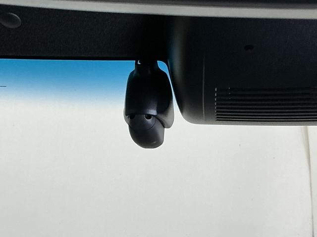 Ｎ－ＢＯＸカスタム Ｌ　ドラレコ　ナビ　Ｒカメラ　ブルートゥース　両席電動スライドドア　Ｐソナー　サイドエアバッグ　Ａストップ　シートヒータ　ベンチシート　点検記録簿　キーフリーシステム　ＬＥＤライト　リアカメ　ＡＣ　ＥＴＣ（13枚目）