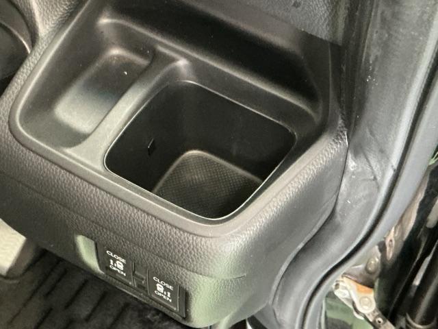 Ｎ－ＢＯＸカスタム Ｌ　ドラレコ　ナビ　Ｒカメラ　ブルートゥース　両席電動スライドドア　Ｐソナー　サイドエアバッグ　Ａストップ　シートヒータ　ベンチシート　点検記録簿　キーフリーシステム　ＬＥＤライト　リアカメ　ＡＣ　ＥＴＣ（19枚目）