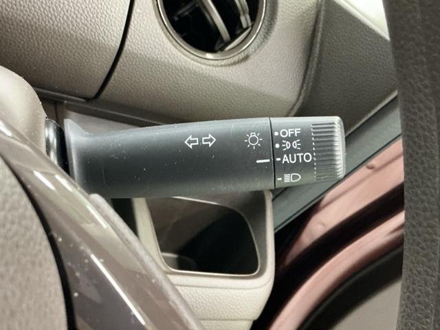 �I�[�g���C�g�R���g���[���̓��C�g�̂��Y�������Y���h�~�B�����Α��s�ɂ�鎖�̂𖢑R�ɖh���܂�