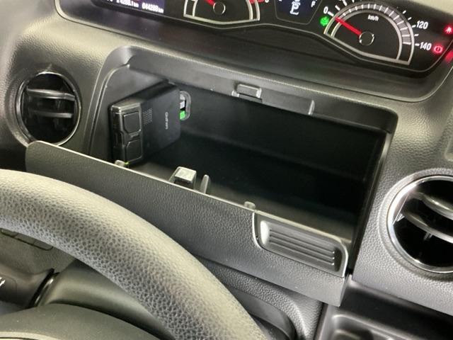 Ｎ－ＢＯＸカスタム Ｌ　ドラレコ　ナビ　Ｒカメラ　ブルートゥース　Ｐソナー　サイドエアバッグ　Ａストップ　シートヒータ　ベンチシート　点検記録簿　キーフリーシステム　ＬＥＤライト　リアカメ　クルーズコントロール　ＡＣ　ＥＴＣ（53枚目）