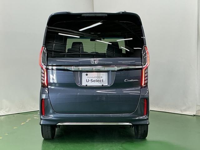 Ｎ－ＢＯＸカスタム Ｌ　ナビ　Ｒカメラ　ブルートゥース　ＣＤ　Ｐソナー　サイドエアバッグ　Ａストップ　シートヒータ　ベンチシート　点検記録簿　キーフリーシステム　ＬＥＤライト　リアカメ　クルーズコントロール　ＡＣ　スマキー（9枚目）