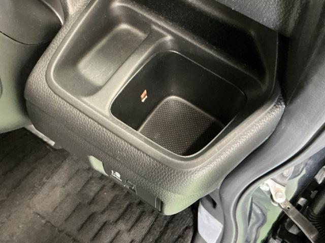 Ｎ－ＢＯＸカスタム Ｌ　ナビ　Ｒカメラ　ブルートゥース　ＣＤ　Ｐソナー　サイドエアバッグ　Ａストップ　シートヒータ　ベンチシート　点検記録簿　キーフリーシステム　ＬＥＤライト　リアカメ　クルーズコントロール　ＡＣ　スマキー（17枚目）