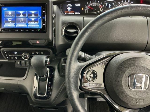 Ｎ－ＢＯＸカスタム Ｌ　ナビ　Ｒカメラ　ブルートゥース　フルセグ　Ｐソナー　サイドエアバッグ　Ａストップ　シートヒータ　ベンチシート　点検記録簿　キーフリーシステム　ＬＥＤライト　リアカメ　クルーズコントロール　ＡＣ　ＥＴＣ（3枚目）