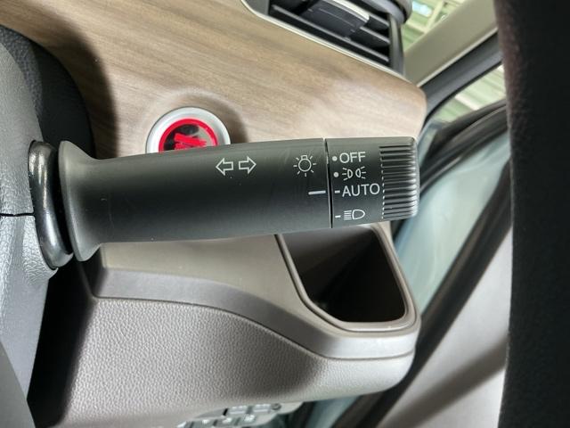 �I�[�g���C�g�R���g���[���̓��C�g�̂��Y�������Y���h�~�B�����Α��s�ɂ�鎖�̂𖢑R�ɖh���܂�