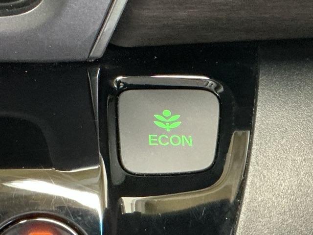 フリード＋ハイブリッド ハイブリッドＥＸ　ドラレコ　ナビ　Ｒカメラ　ブルートゥース　アクティブクルーズコントロール　サイドカーテンエアバック　前席シートヒーター　ＥＴＣ車載器　セキュリティアラーム　フルセグＴＶ　Ｂカメラ　オートエアコン（28枚目）