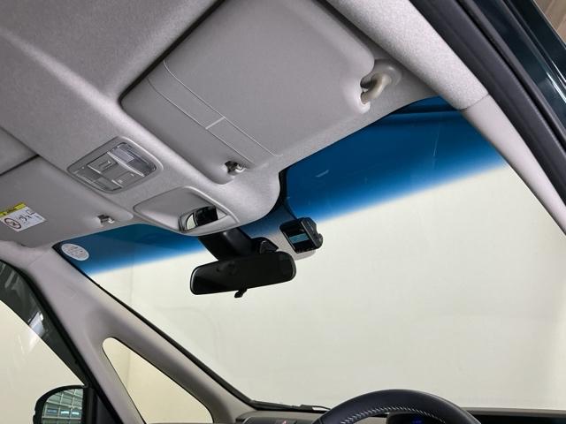 フリード＋ハイブリッド ハイブリッドＥＸ　ドラレコ　ナビ　Ｒカメラ　ブルートゥース　アクティブクルーズコントロール　サイドカーテンエアバック　前席シートヒーター　ＥＴＣ車載器　セキュリティアラーム　フルセグＴＶ　Ｂカメラ　オートエアコン（29枚目）