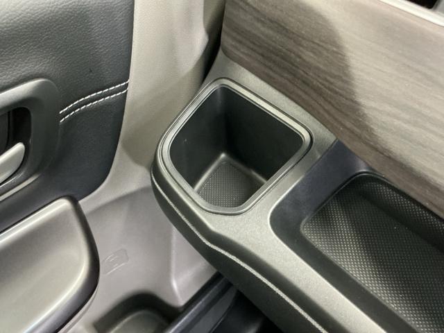 フリード＋ハイブリッド ハイブリッドＥＸ　ドラレコ　ナビ　Ｒカメラ　ブルートゥース　アクティブクルーズコントロール　サイドカーテンエアバック　前席シートヒーター　ＥＴＣ車載器　セキュリティアラーム　フルセグＴＶ　Ｂカメラ　オートエアコン（56枚目）