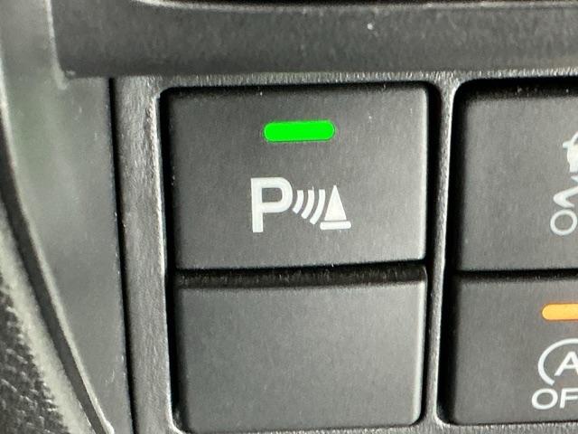 オデッセイ アブソルート・Xホンダセンシングアドバンスドパッケジ ナビ Rカメラ ブルートゥース フルセグ 電動シート 横滑り防止装置 エアバッグ エアコン USBポート 衝突軽減システム LEDランプ Pアシスト 3列シート スマキー クルコン ABS ETC付(18枚目)