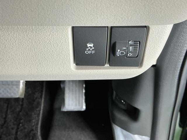 Ｎ－ＢＯＸ ベースグレード　ドラレコ　ナビ　Ｒカメラ　ブルートゥース　アイスト　セキュリティアラーム　地デジＴＶ　誤発信抑制機能　キーレスエントリー　前席シートヒーター　ＵＳＢポート　バックカメラ付　スマートキ　運転席エアバッグ（29枚目）