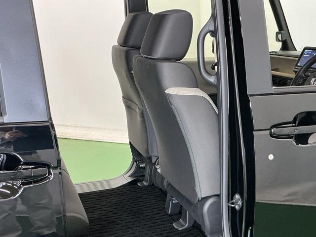 Ｎ－ＢＯＸ ベースグレード　ドラレコ　ナビ　Ｒカメラ　ブルートゥース　アイスト　セキュリティアラーム　地デジＴＶ　誤発信抑制機能　キーレスエントリー　前席シートヒーター　ＵＳＢポート　バックカメラ付　スマートキ　運転席エアバッグ（60枚目）