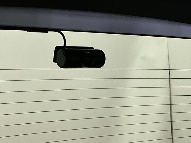 Ｎ－ＢＯＸカスタム ベースグレード　ドラレコ　ナビ　Ｒカメラ　ブルートゥース　Ｐソナー　レーダーブレーキサポート　ＥＴＣ装備　定期点検記録簿　地デジ対応　サイドエアバック　禁煙　Ｓヒータ　スマートキー＆プッシュスタート　横滑り防止（14枚目）